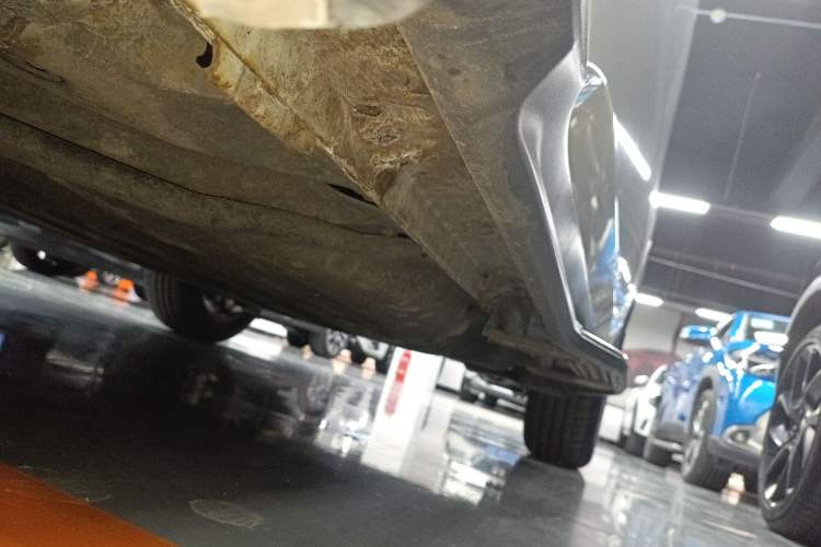 Used Honda XR-V 2015 1.8L EXi CVT Comfort Version Left Side Sill