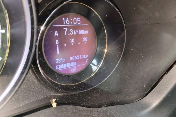 Used Honda XR-V 2015 1.8L VTi CVT Luxury Edition Odometer Close Up