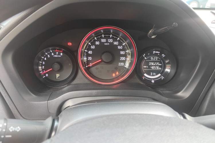 Used Honda XR-V 2015 1.8L EXi CVT Comfort Version Odometer Close Up