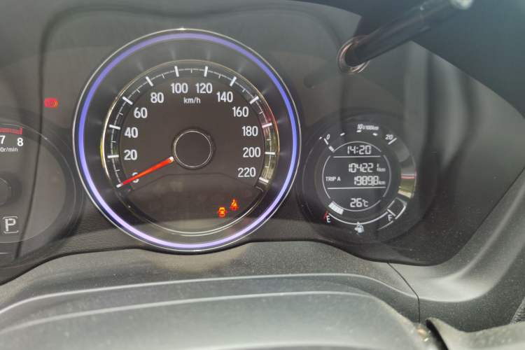 Used Honda XR-V 2015 1.8L EXi CVT Comfort Version Odometer Close Up
