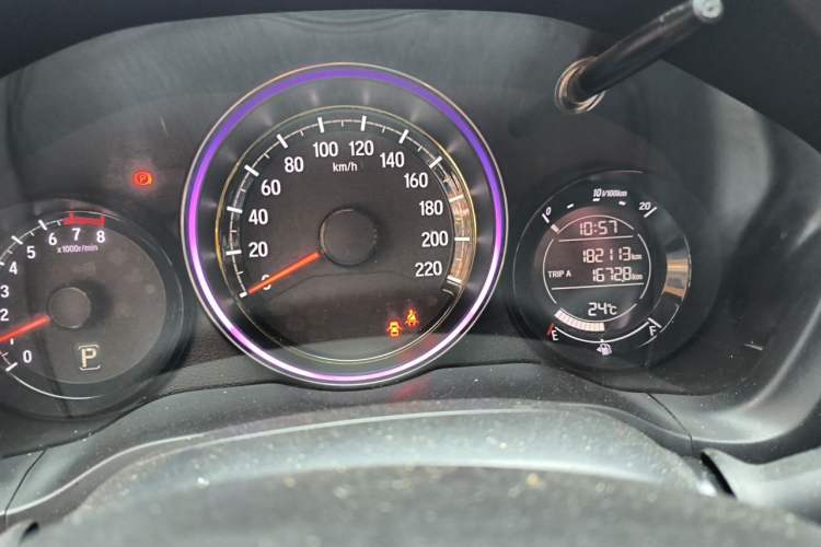 Used Honda XR-V 2015 1.8L EXi CVT Comfort Version Odometer Close Up
