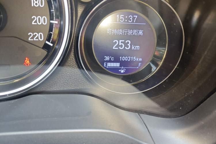 Used Honda XR-V 2015 1.8L VTi CVT Luxury Edition Odometer Close Up