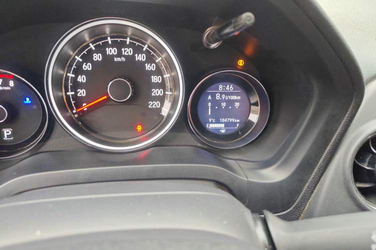 Used Honda XR-V 2015 1.8L VTi CVT Luxury Edition Odometer Close Up
