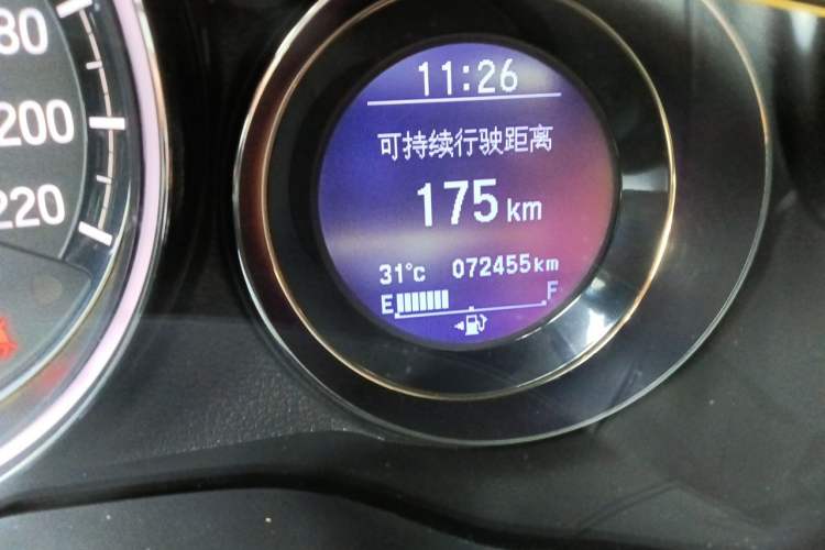 Used Honda XR-V 2015 1.8L VTi CVT Luxury Edition Odometer Close Up