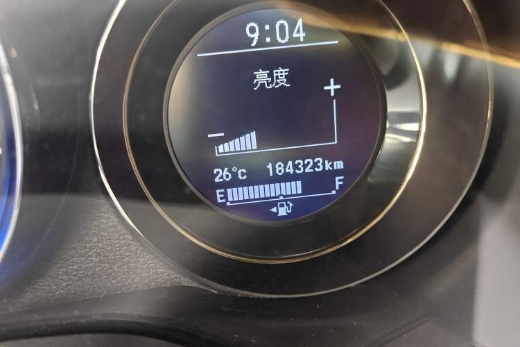 Used Honda XR-V 2015 1.8L VTi CVT Luxury Edition Odometer Close Up