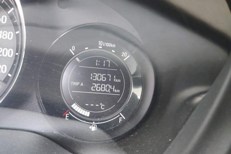 Used Honda XR-V 2015 1.8L EXi CVT Comfort Version Odometer Close Up