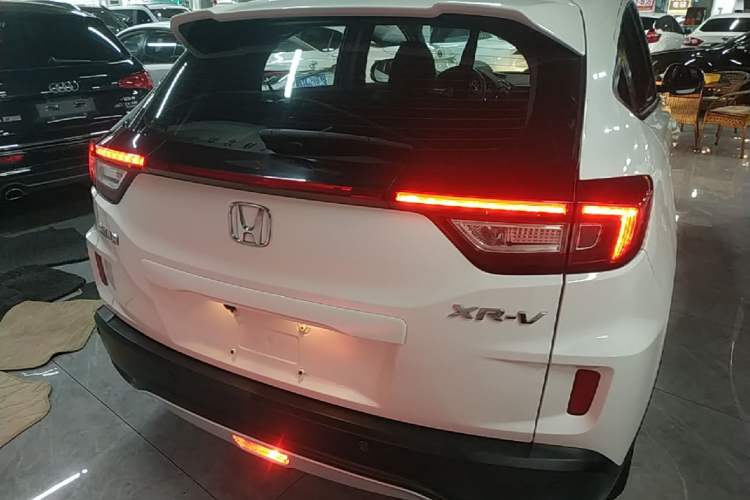 Used Honda XR-V 2015 1.5L LXi CVT Classic Edition Rear