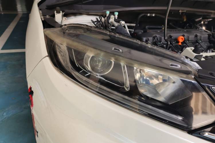 Used Honda XR-V 2015 1.8L EXi CVT Comfort Version Right Front Headlight