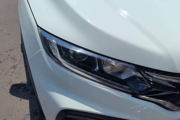 Used Honda XR-V 2015 1.8L VTi CVT Luxury Edition Right Front Headlight