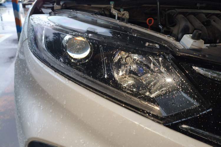 Used Honda XR-V 2015 1.5L LXi CVT Classic Edition Right Front Headlight