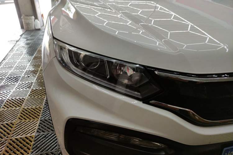 Used Honda XR-V 2015 1.8L EXi CVT Comfort Version Right Front Headlight