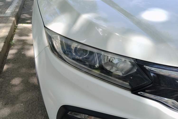 Used Honda XR-V 2015 1.8L EXi CVT Comfort Version Right Front Headlight