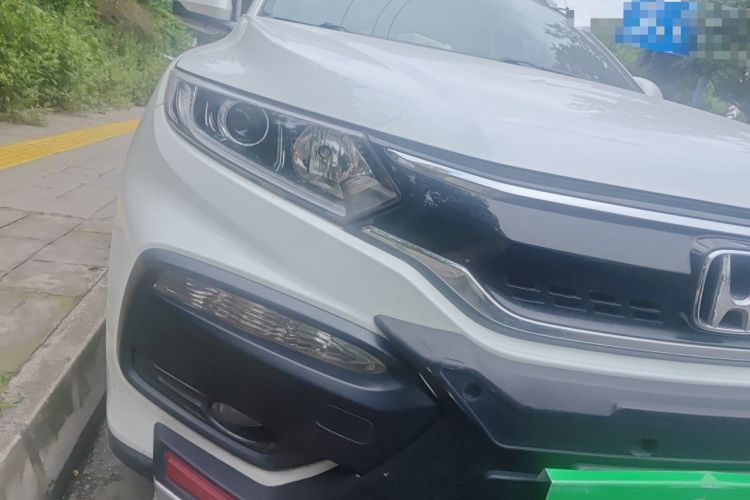 Used Honda XR-V 2015 1.8L EXi CVT Comfort Version Right Front Headlight