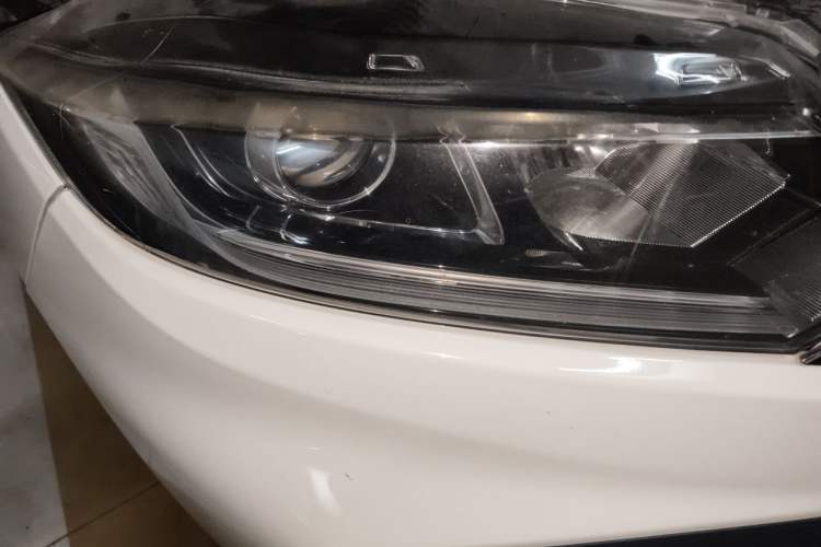 Used Honda XR-V 2015 1.8L VTi CVT Luxury Edition Right Front Headlight