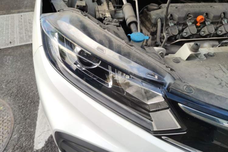 Used Honda XR-V 2015 1.8L EXi CVT Comfort Version Right Front Headlight
