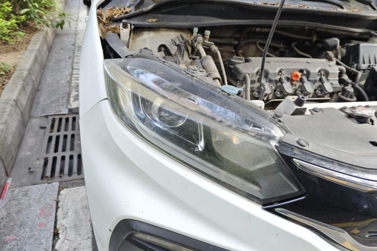 Used Honda XR-V 2015 1.8L EXi CVT Comfort Version Right Front Headlight