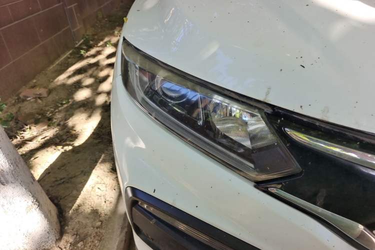 Used Honda XR-V 2015 1.8L VTi CVT Luxury Edition Right Front Headlight