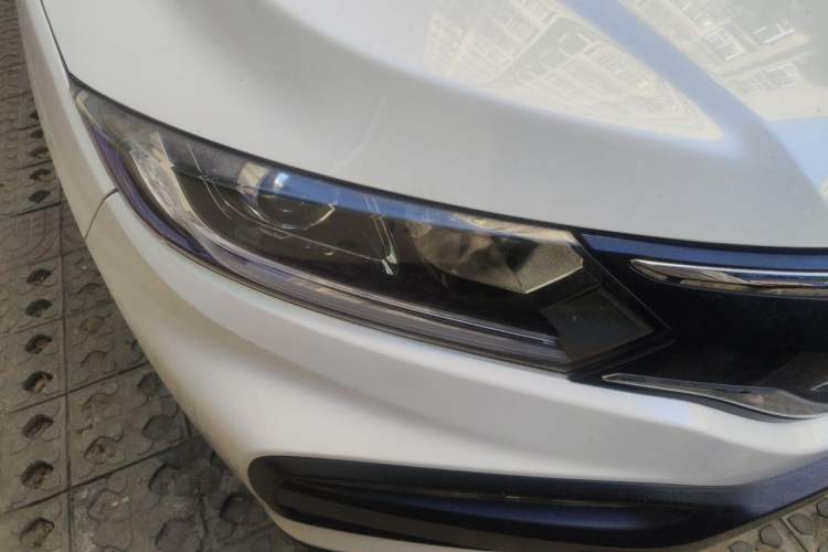 Used Honda XR-V 2015 1.8L EXi CVT Comfort Version Right Front Headlight