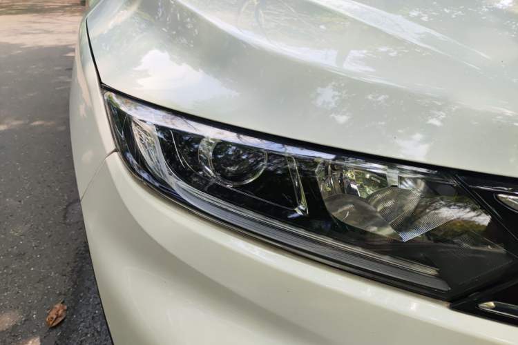 Used Honda XR-V 2015 1.5L LXi CVT Classic Edition Right Front Headlight