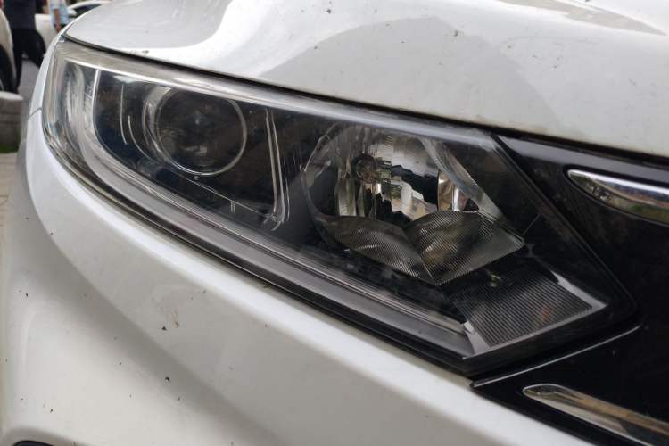 Used Honda XR-V 2015 1.5L LXi CVT Classic Edition Right Front Headlight