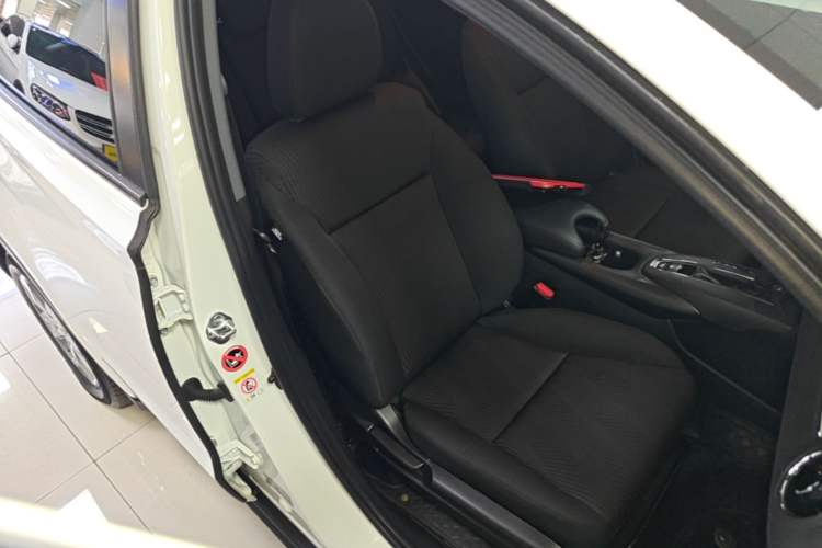 Used Honda XR-V 2015 1.5L LXi CVT Classic Edition Right Front Seat