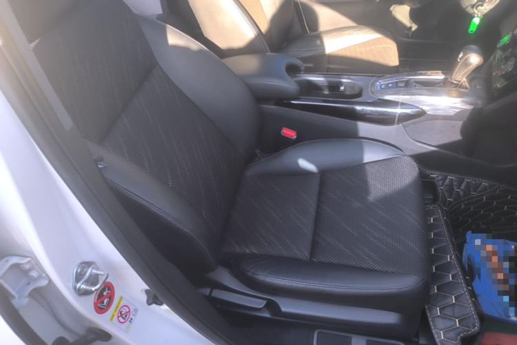 Used Honda XR-V 2015 1.8L EXi CVT Comfort Version Right Front Seat