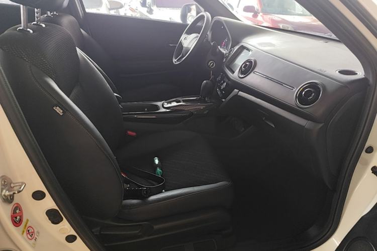 Used Honda XR-V 2015 1.8L EXi CVT Comfort Version Right Front Seat