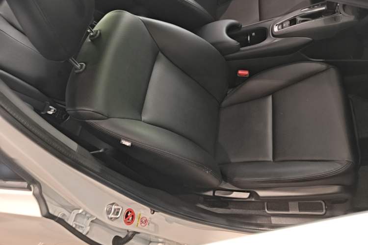 Used Honda XR-V 2015 1.5L LXi CVT Classic Edition Right Front Seat