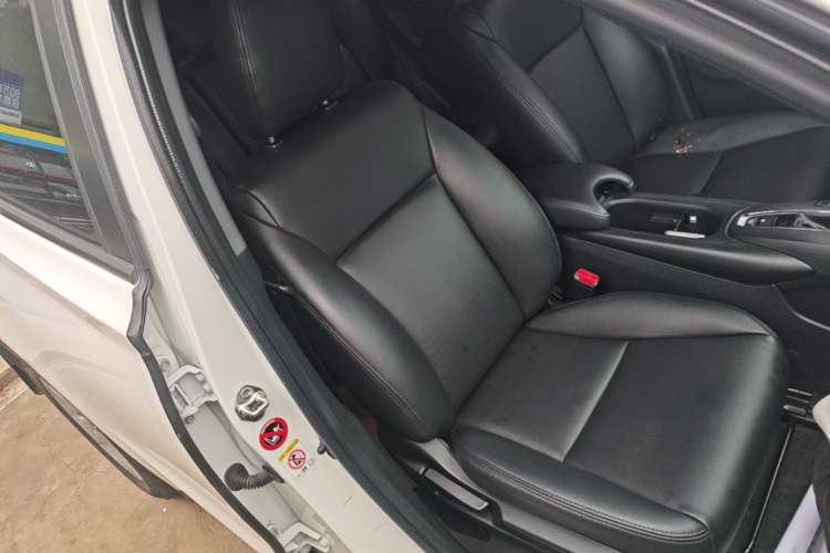 Used Honda XR-V 2015 1.5L LXi CVT Classic Edition Right Front Seat