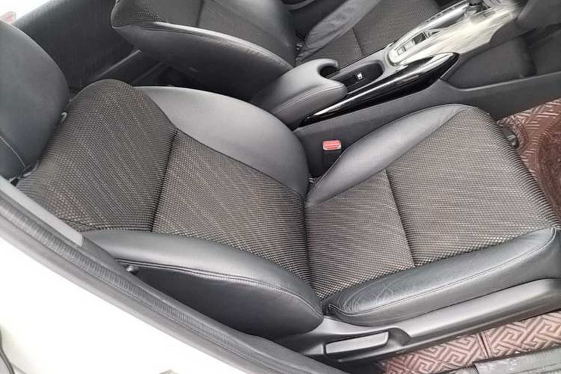 Used Honda XR-V 2015 1.8L EXi CVT Comfort Version Right Front Seat