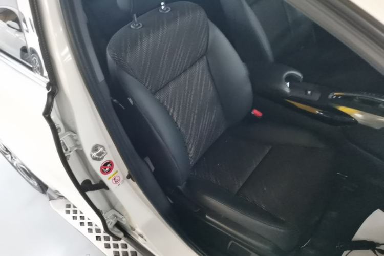 Used Honda XR-V 2015 1.8L EXi CVT Comfort Version Right Front Seat