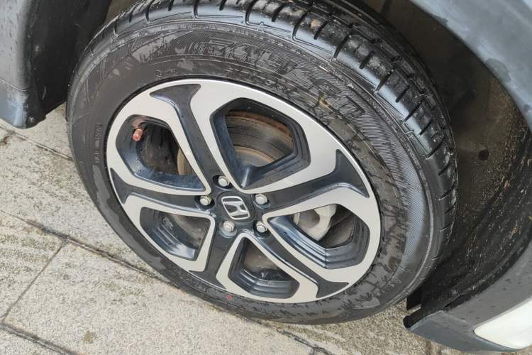 Used Honda XR-V 2015 1.8L EXi CVT Comfort Version Right Front Wheel Hub
