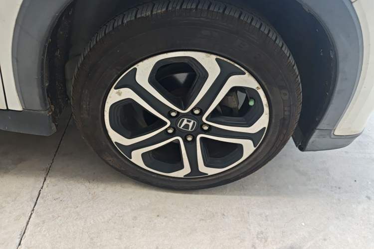 Used Honda XR-V 2015 1.8L EXi Manual Comfort Edition Right Front Wheel Hub