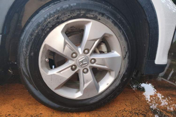 Used Honda XR-V 2015 1.5L LXi CVT Classic Edition Right Front Wheel Hub