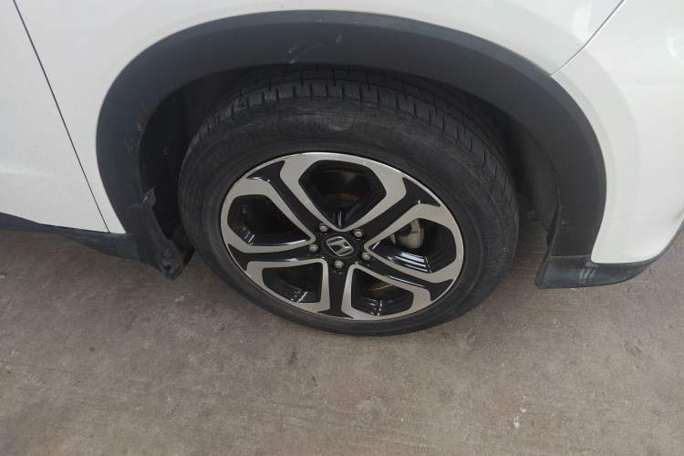 Used Honda XR-V 2015 1.8L EXi CVT Comfort Version Right Front Wheel Hub