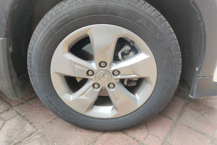 Used Honda XR-V 2015 1.5L LXi Manual Classic Edition Right Front Wheel Hub