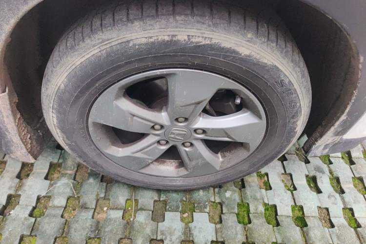 Used Honda XR-V 2015 1.5L LXi CVT Classic Edition Right Front Wheel Hub