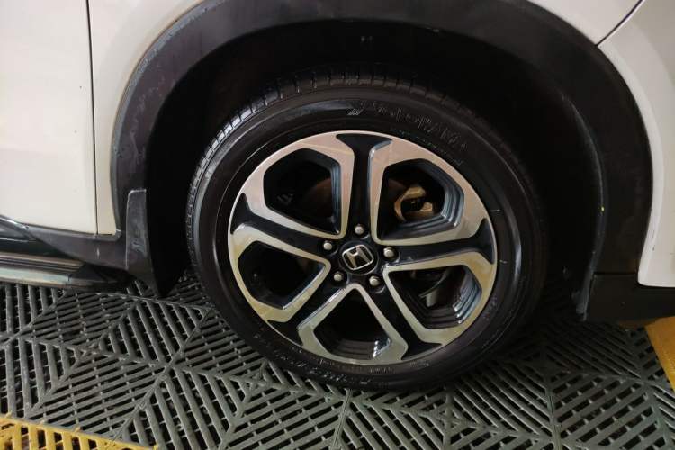 Used Honda XR-V 2015 1.8L EXi CVT Comfort Version Right Front Wheel Hub