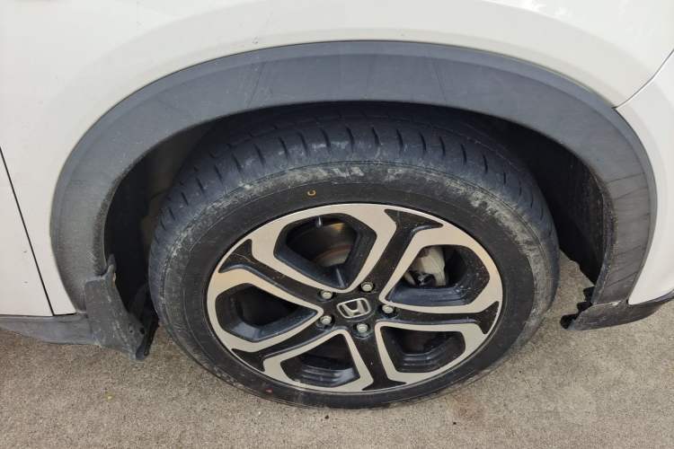 Used Honda XR-V 2015 1.8L EXi CVT Comfort Version Right Front Wheel Hub