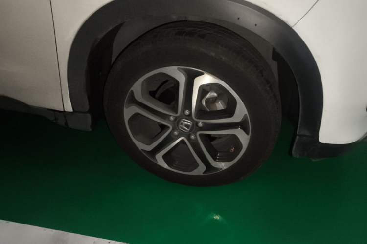 Used Honda XR-V 2015 1.8L VTi CVT Luxury Edition Right Front Wheel Hub