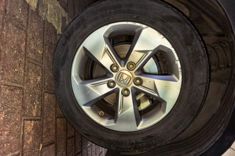Used Honda XR-V 2015 1.5L LXi CVT Classic Edition Right Front Wheel Hub