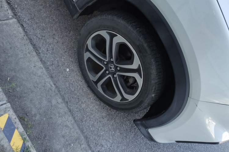 Used Honda XR-V 2015 1.8L VTi CVT Luxury Edition Right Front Wheel Hub