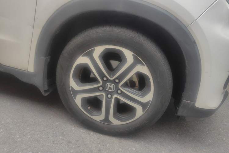 Used Honda XR-V 2015 1.8L EXi CVT Comfort Version Right Front Wheel Hub