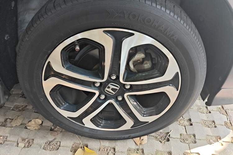 Used Honda XR-V 2015 1.8L EXi CVT Comfort Version Right Front Wheel Hub
