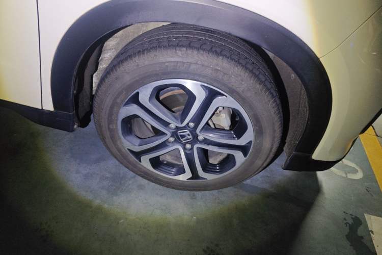 Used Honda XR-V 2015 1.8L VTi CVT Luxury Edition Right Front Wheel Hub