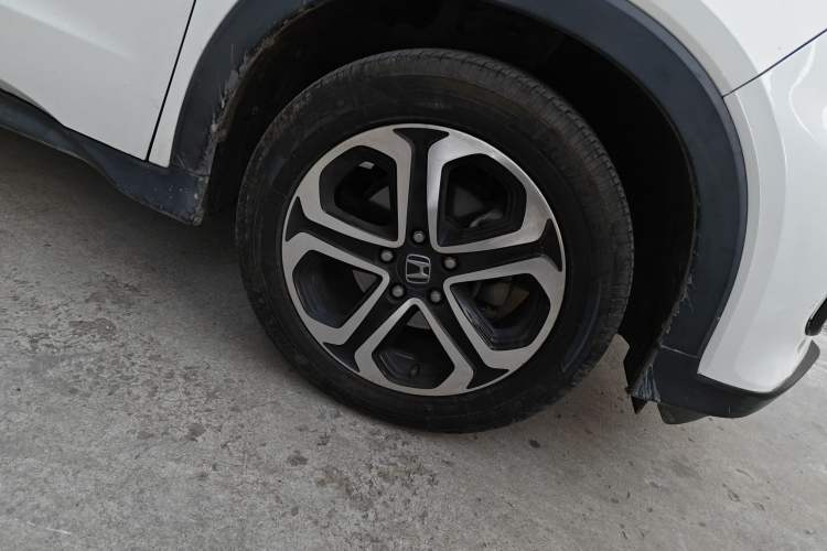 Used Honda XR-V 2015 1.8L VTi CVT Luxury Edition Right Front Wheel Hub