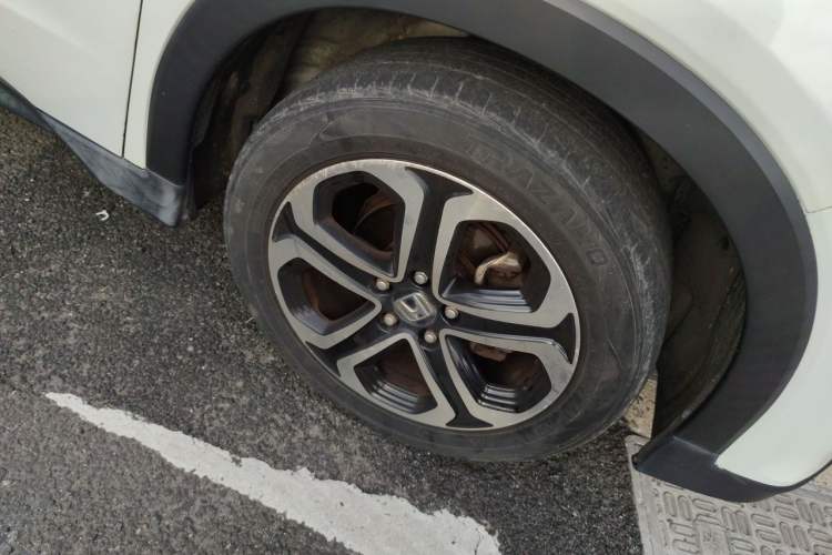 Used Honda XR-V 2015 1.8L EXi CVT Comfort Version Right Front Wheel Hub