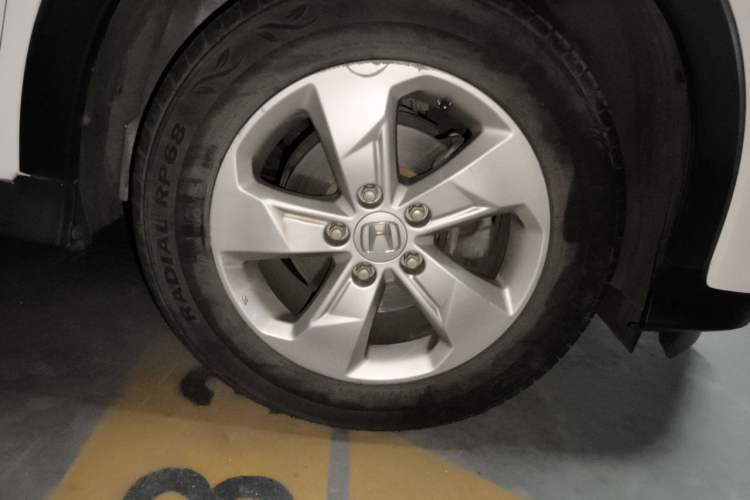 Used Honda XR-V 2015 1.5L LXi CVT Classic Edition Right Front Wheel Hub
