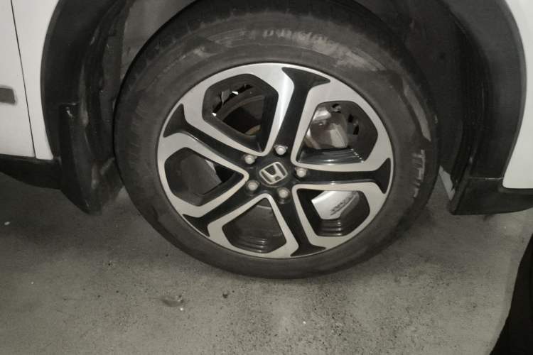 Used Honda XR-V 2015 1.8L EXi CVT Comfort Version Right Front Wheel Hub
