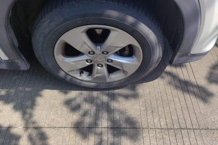 Used Honda XR-V 2015 1.5L LXi CVT Classic Edition Right Front Wheel Hub